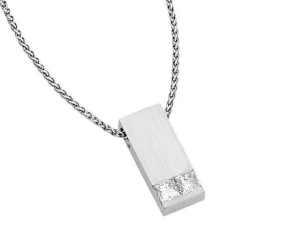 A Bar Set Princess Cut Diamonds Pendant C730 with princess cut diamonds in a bar set on a chain.