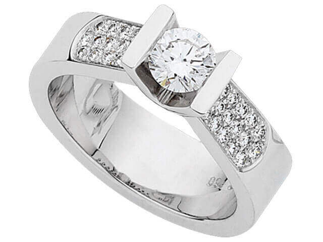 A sparkling White Gold Bar Set Round Cut Diamond Ring With Diamonds Band C693.