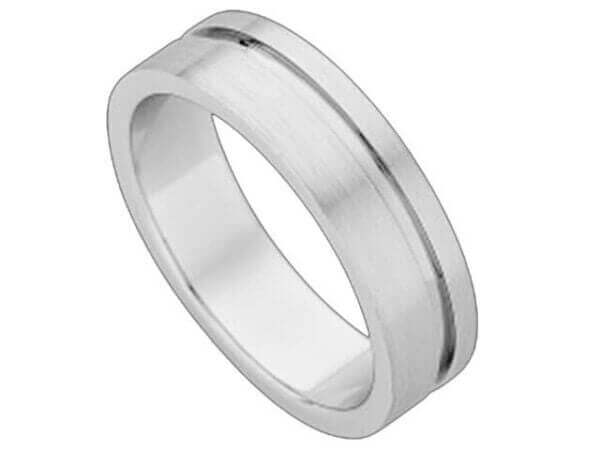 Flat Wedder With One Groove C543, A men's wedding ring in white gold featuring one groove and a flat wedder design.