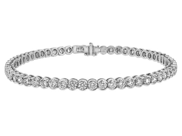 half bezel set diamond tennis bracelet c609